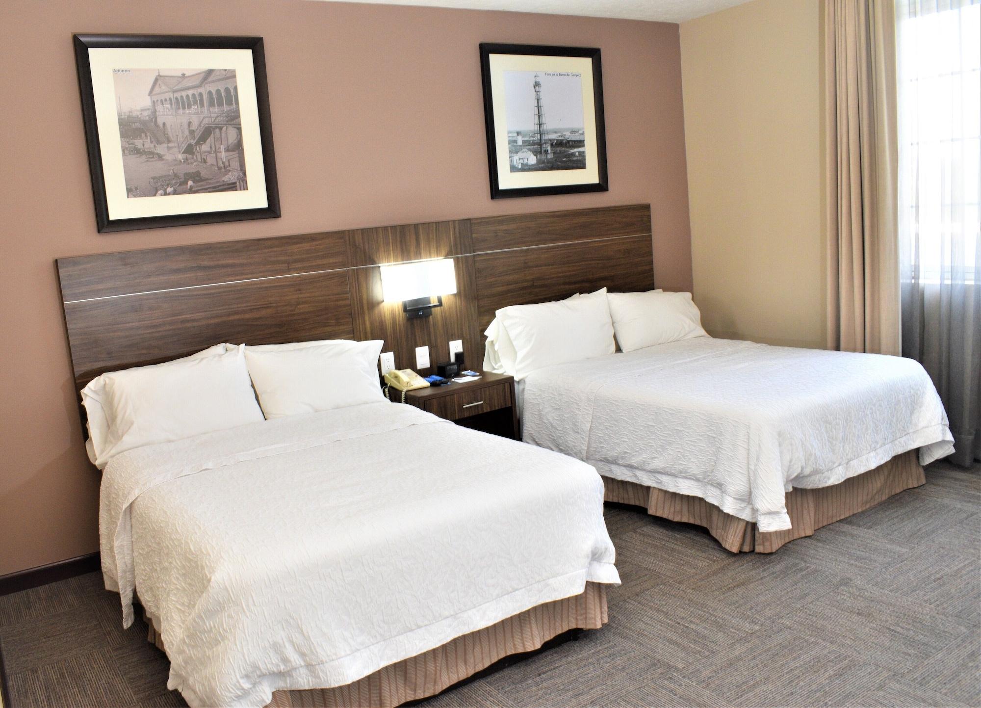 Hotel Hampton Zona Dorada