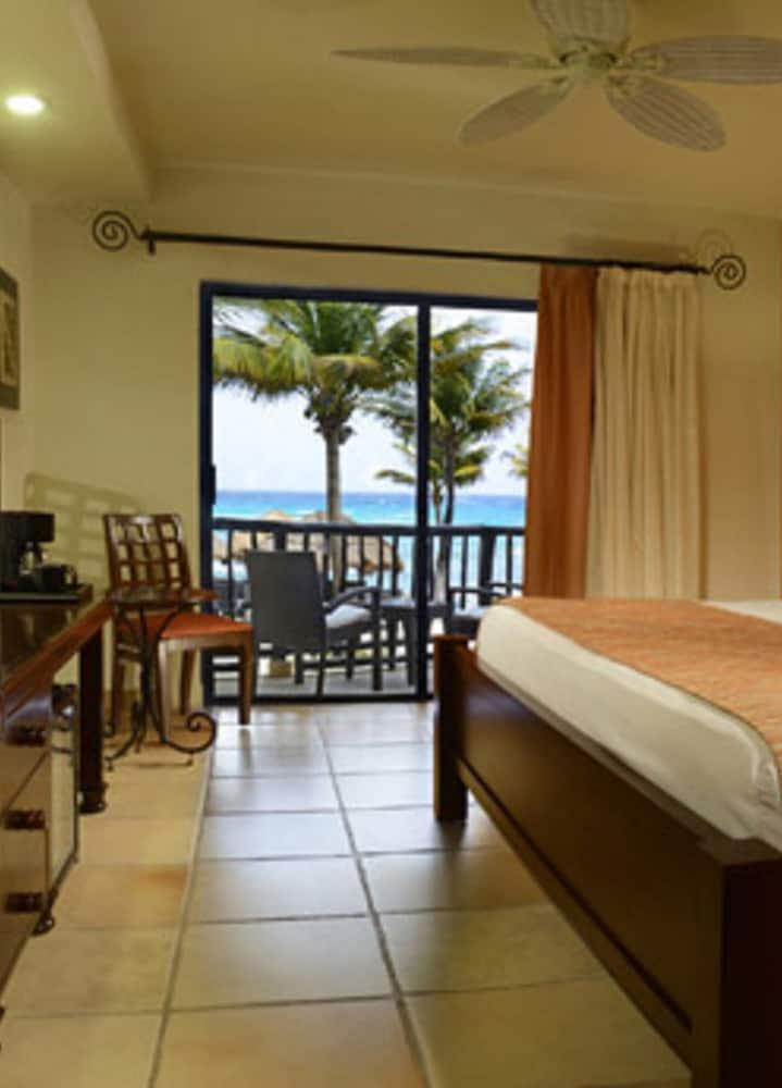 Catalonia Yucatan & Hotel