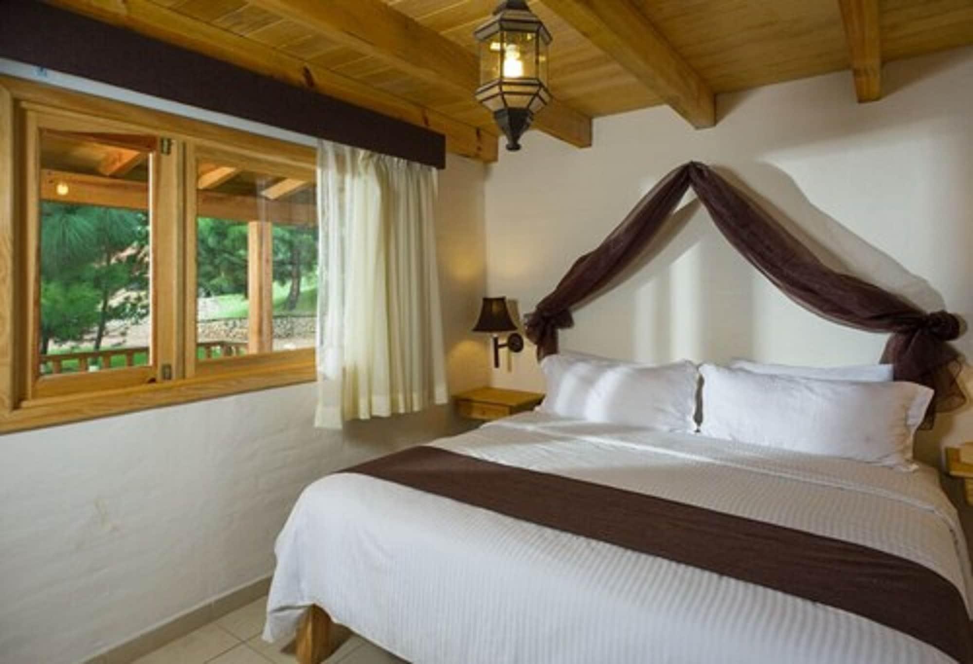 Bosque Escondido Hotel 5*