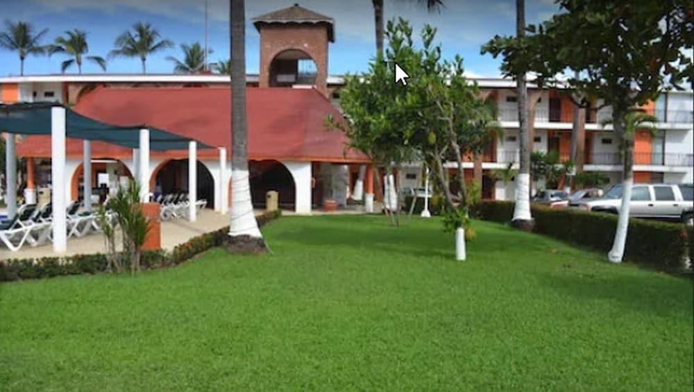 Costa Alegre & 4* Rincon de Guayabitos