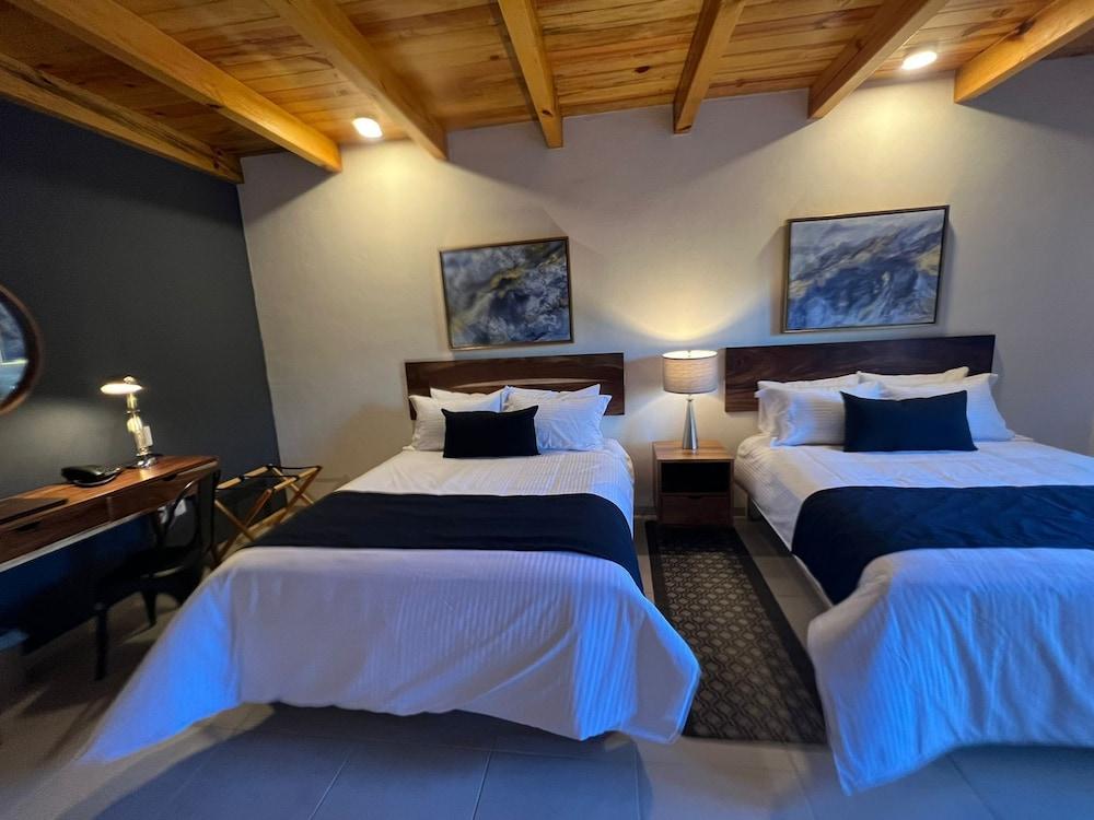Bosque Escondido Hotel 5*