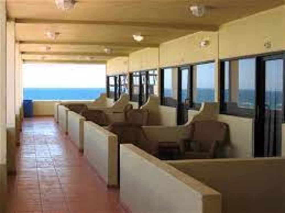 Hotel Baja 2*