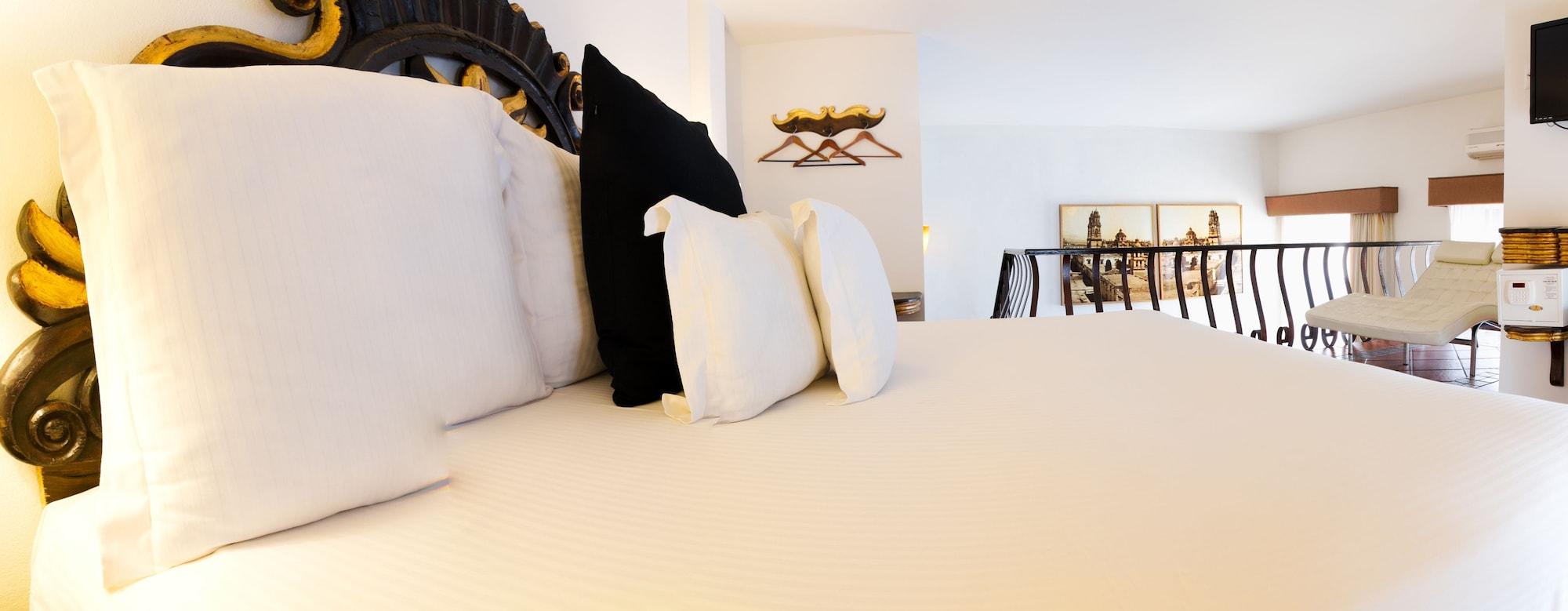 Herencia By Hosting House Hotel