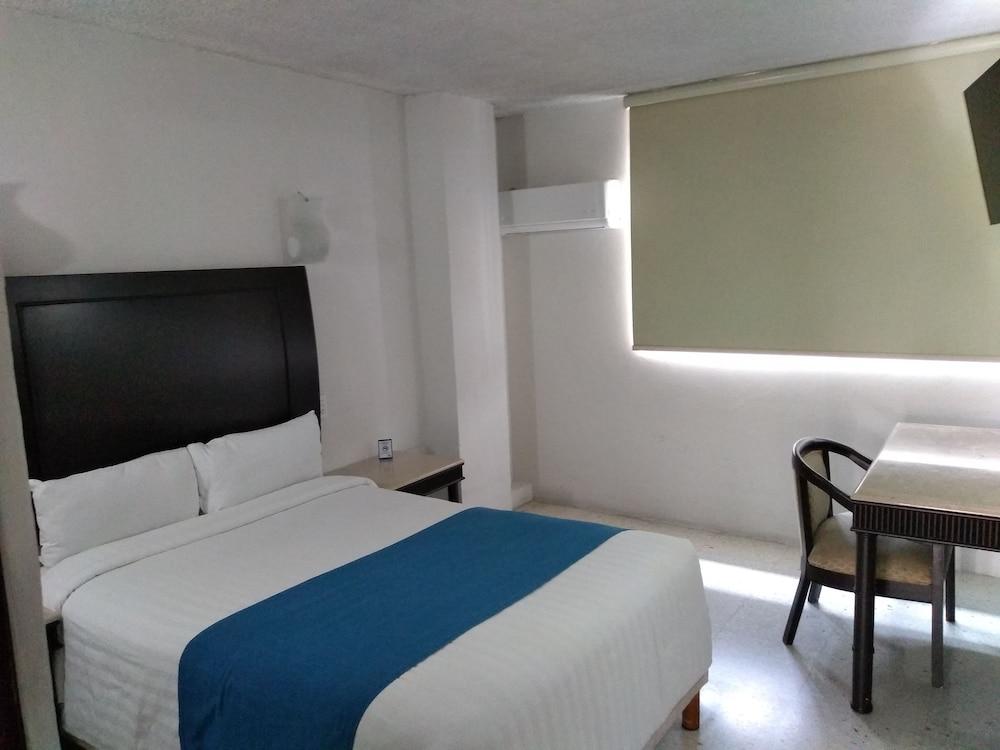Ros Gaud Hotel