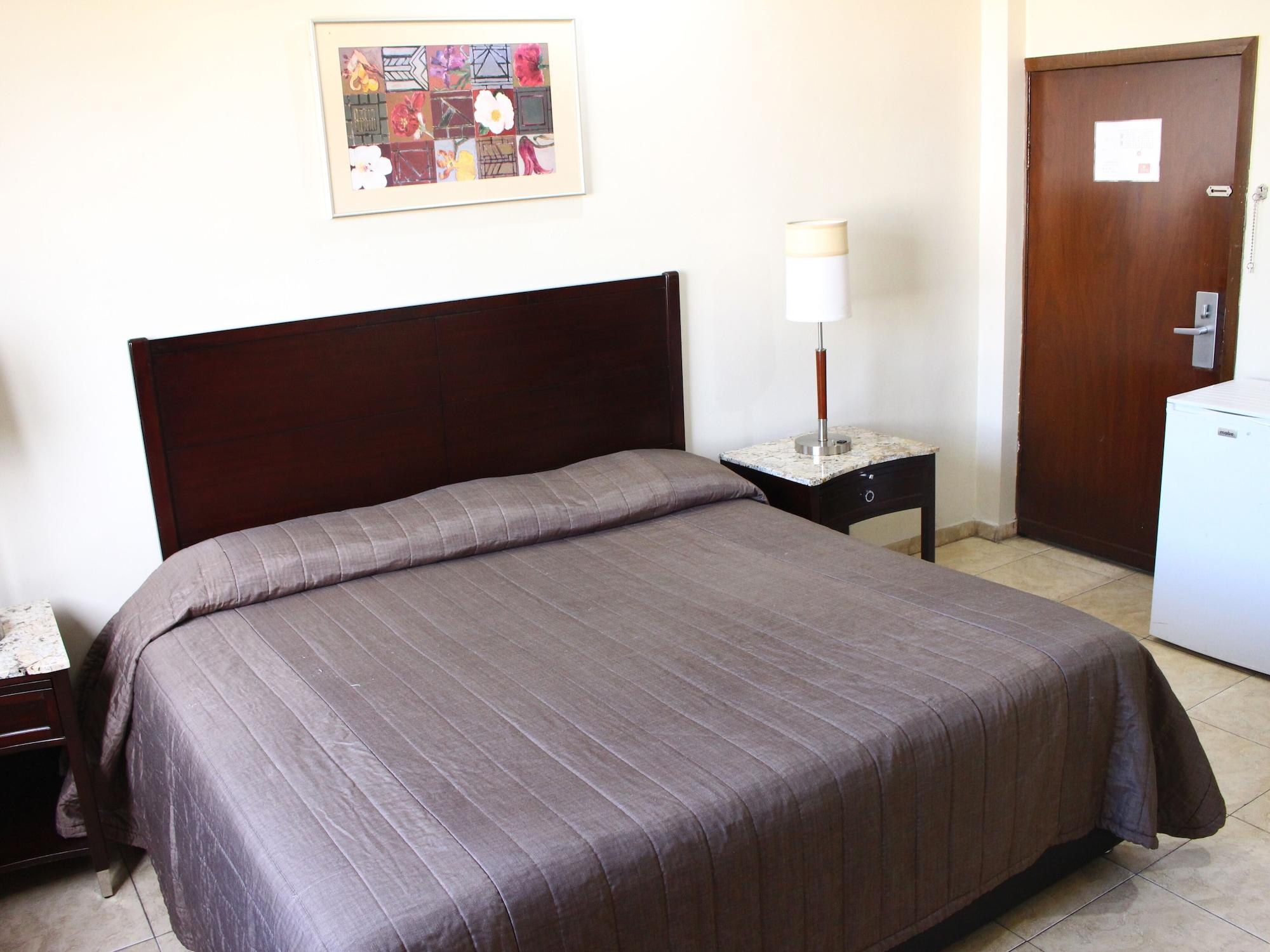 America Centro Hotel 3*