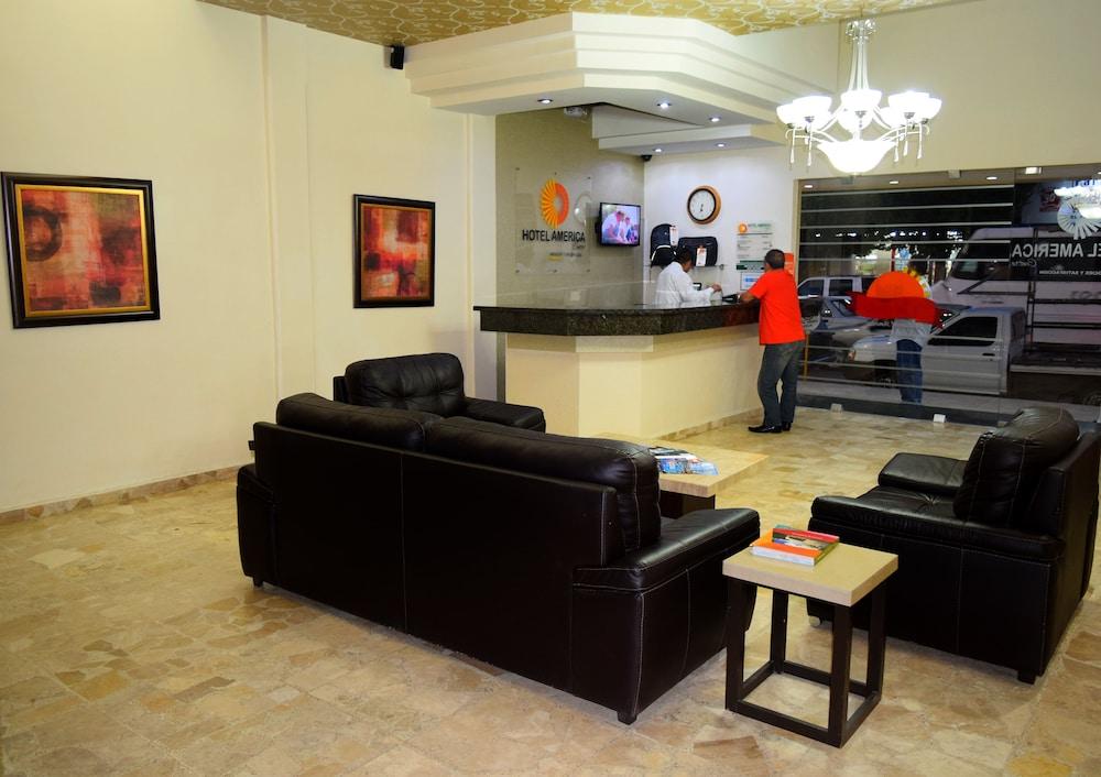 America Centro Hotel 3*