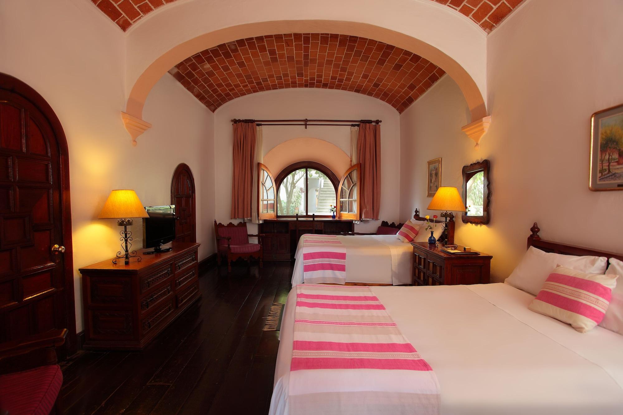Del Tepozteco - & Gallery