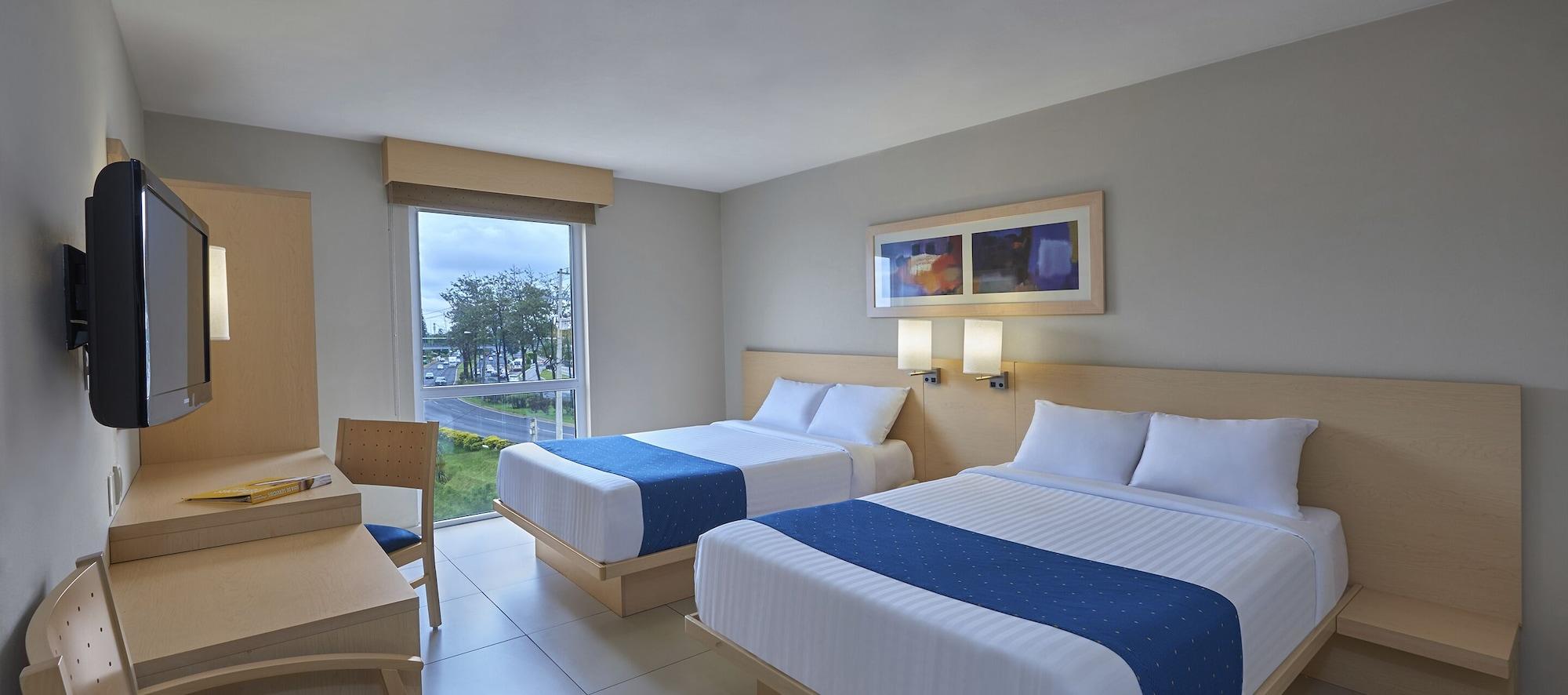 Express By Marriott Hotel 4*