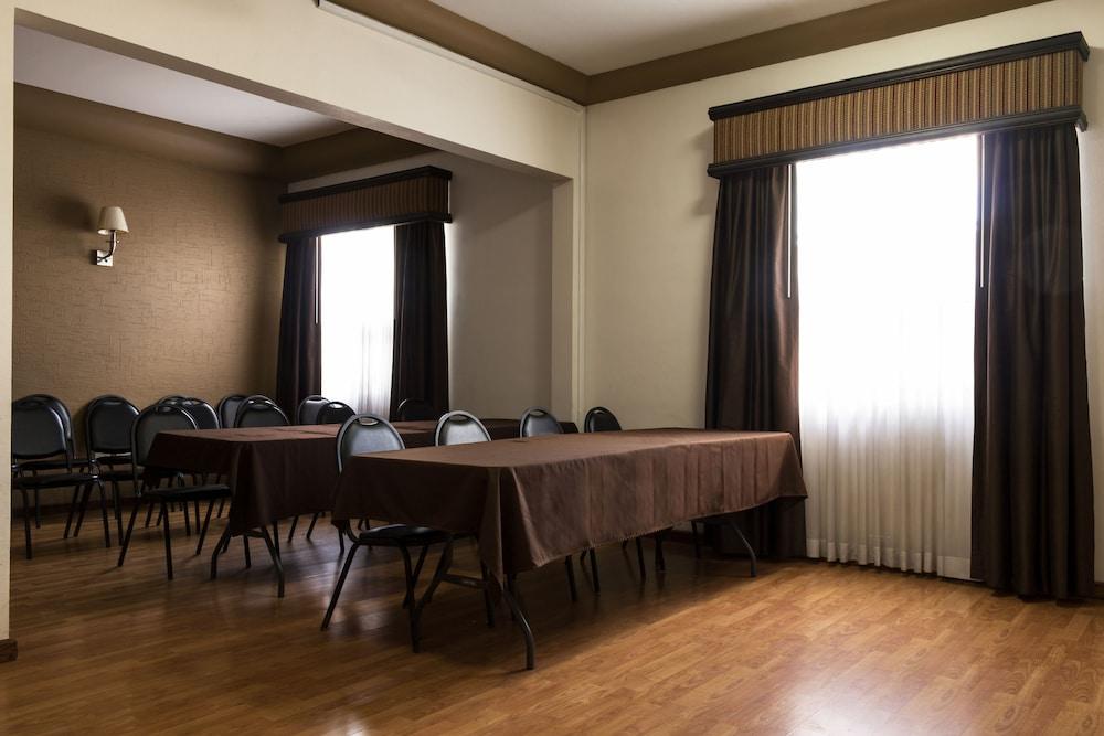 Hotel Conquistador By Us Consulate Ciudad Juarez
