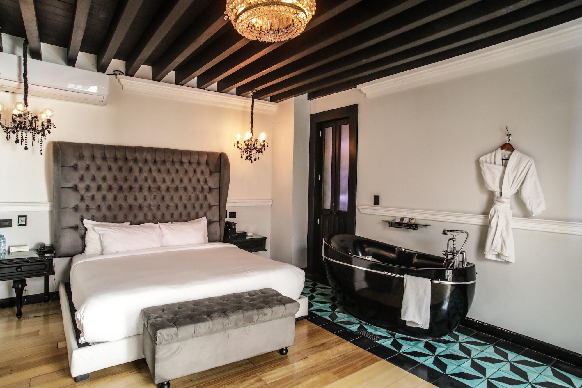 Hotel Quinta Esencia 4*