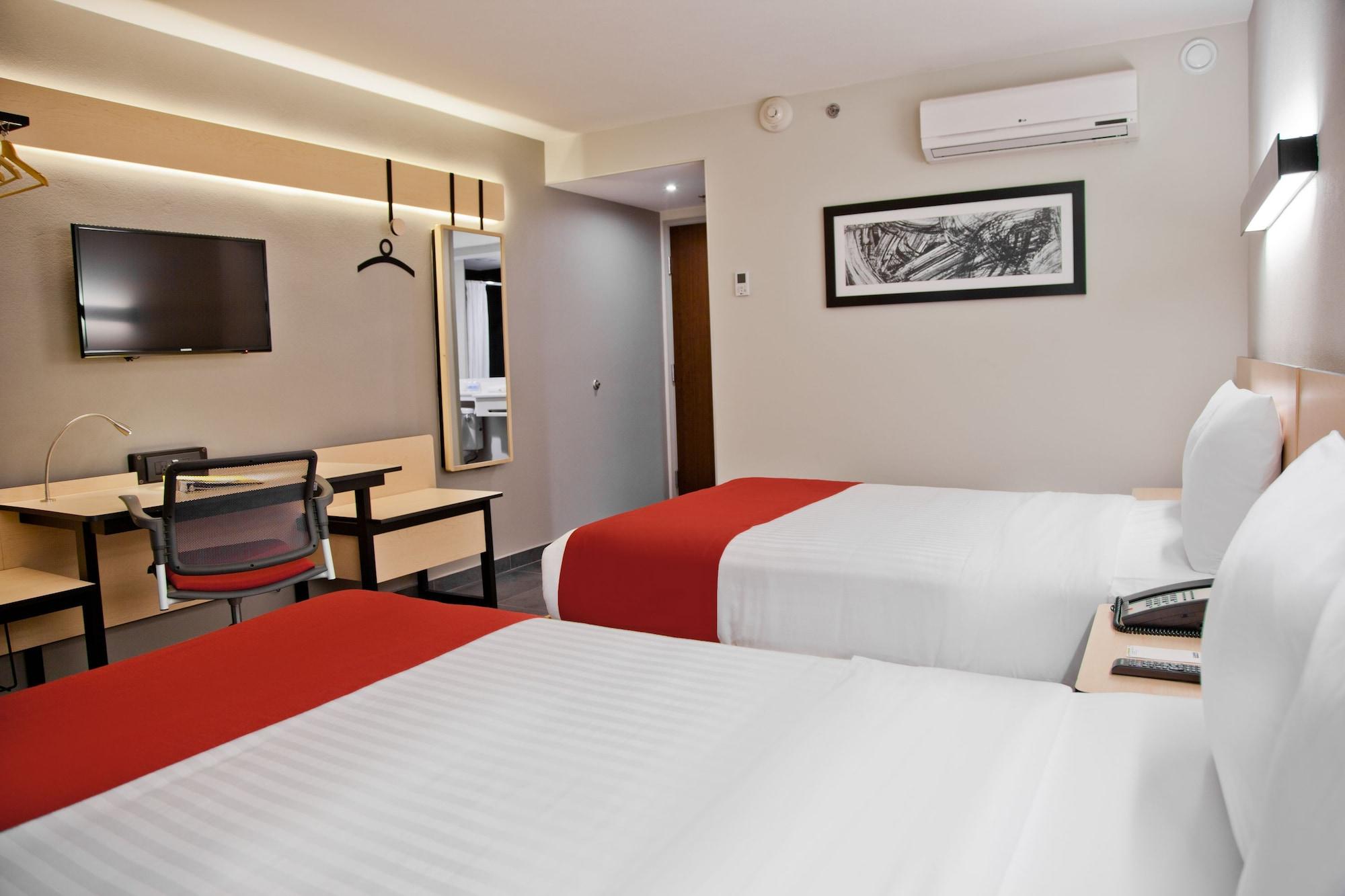 Hotel Express By Marriott Tuxpan 4*