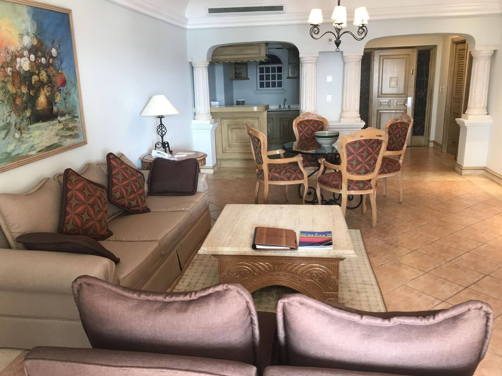Hotel Grand Isla Navidad Golf & With Marina