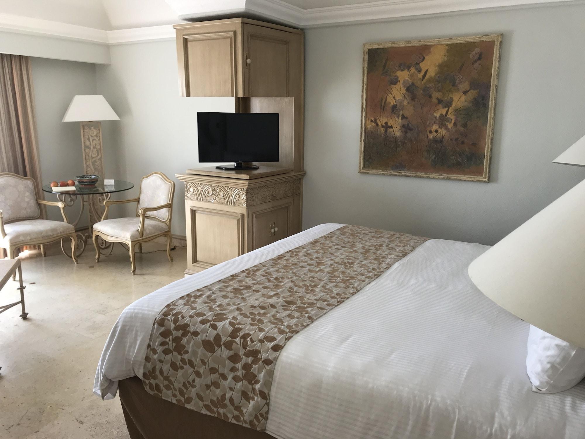 Hotel Grand Isla Navidad Golf & With Marina Barra de Navidad