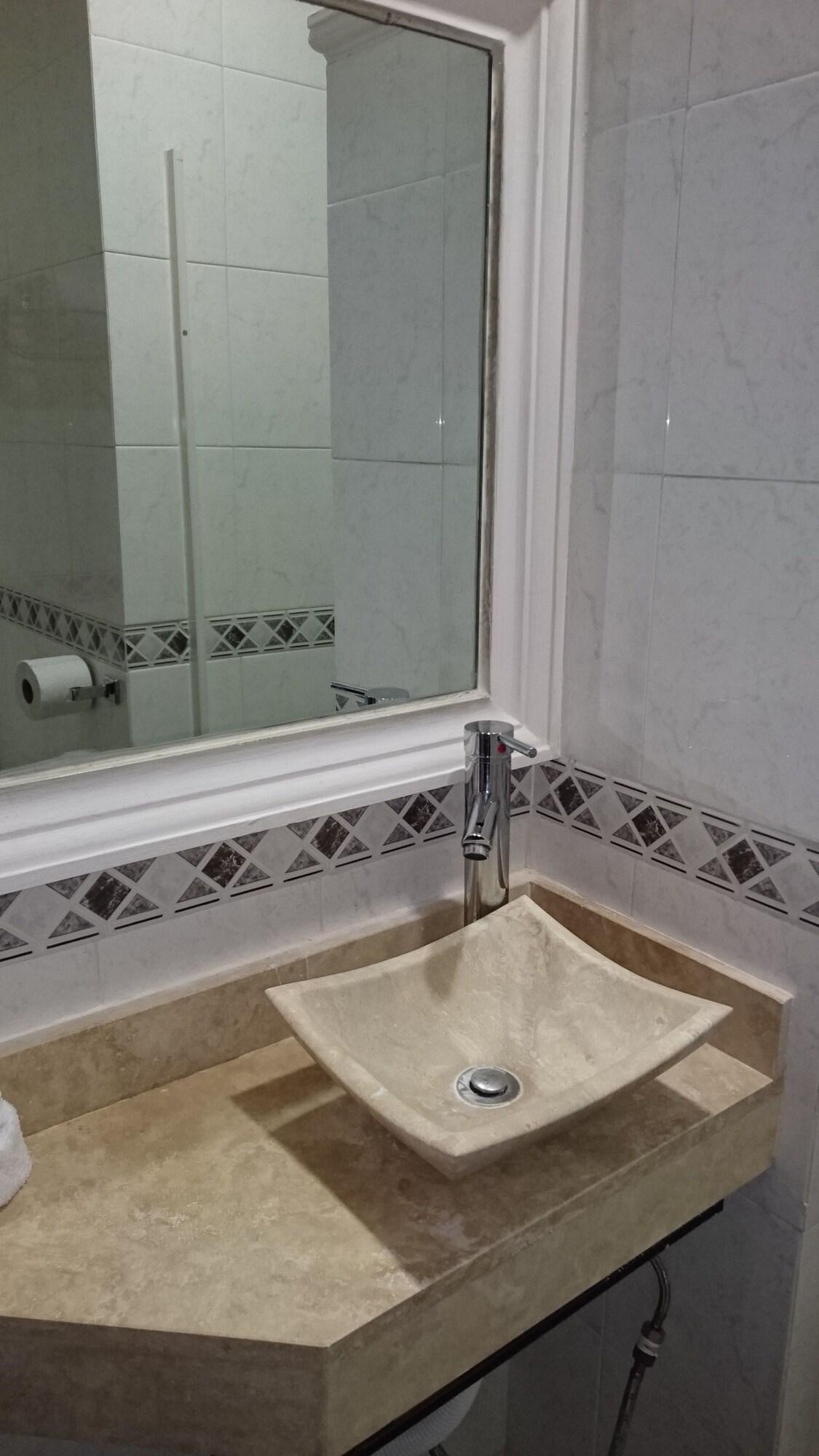 Savoy Express 3* Torreon
