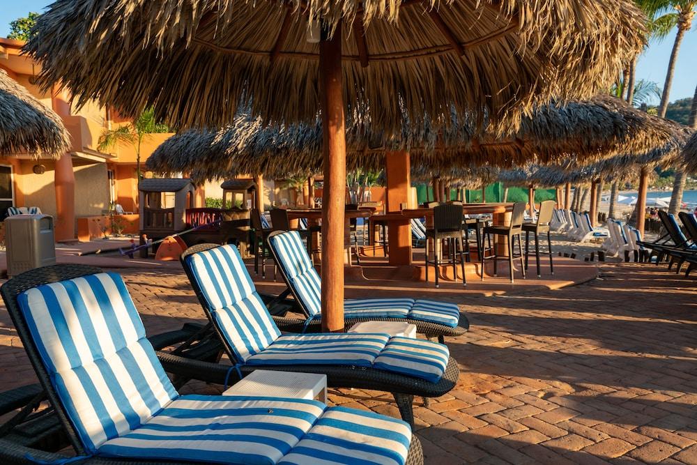 Mexicana Hotel Zihuatanejo