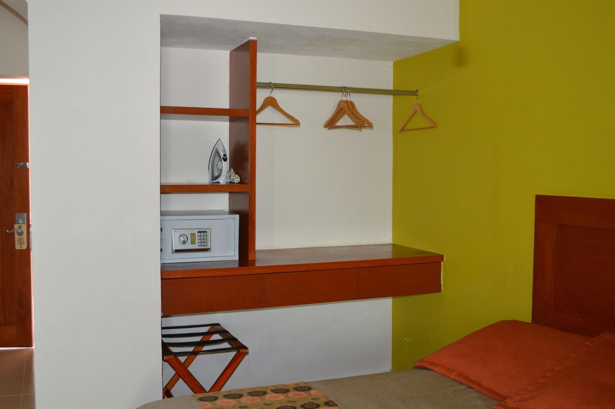 Hotel Concierge Plaza La