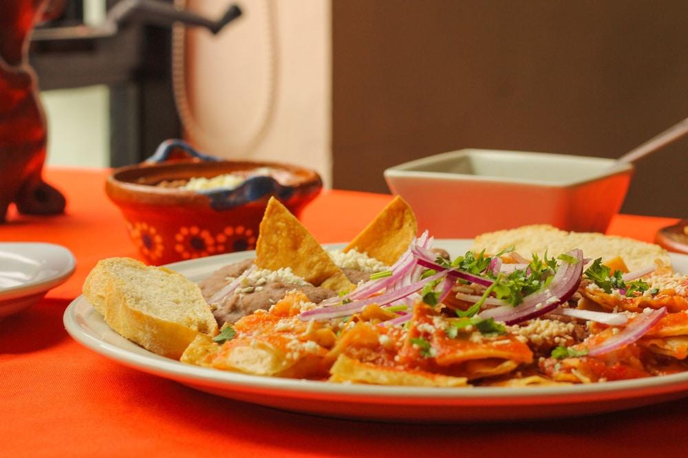 Concierge Plaza La Hotel Colima