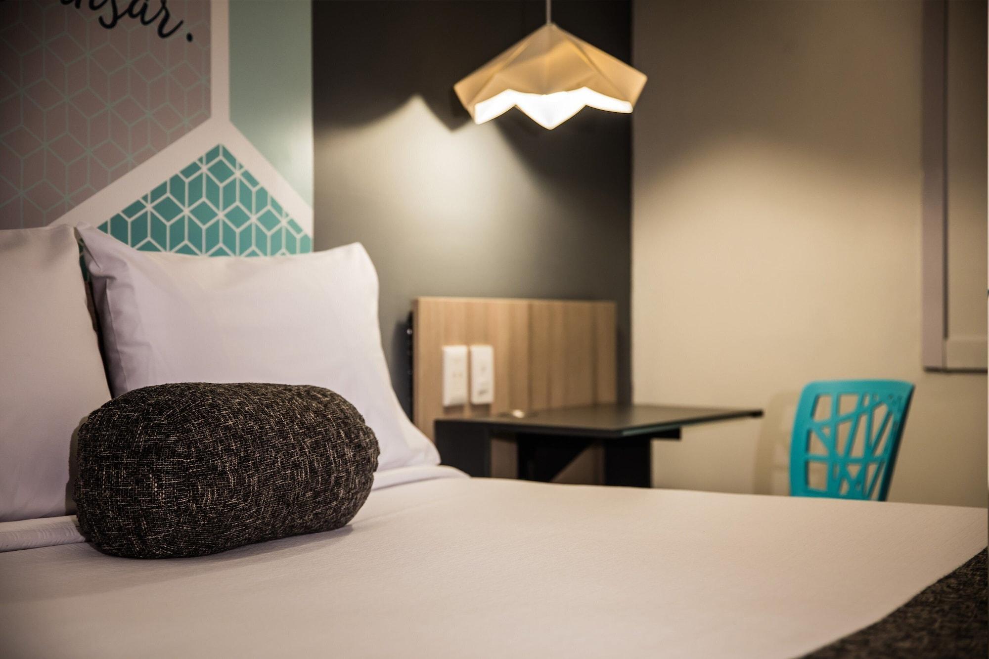One Otay Hotel 3*