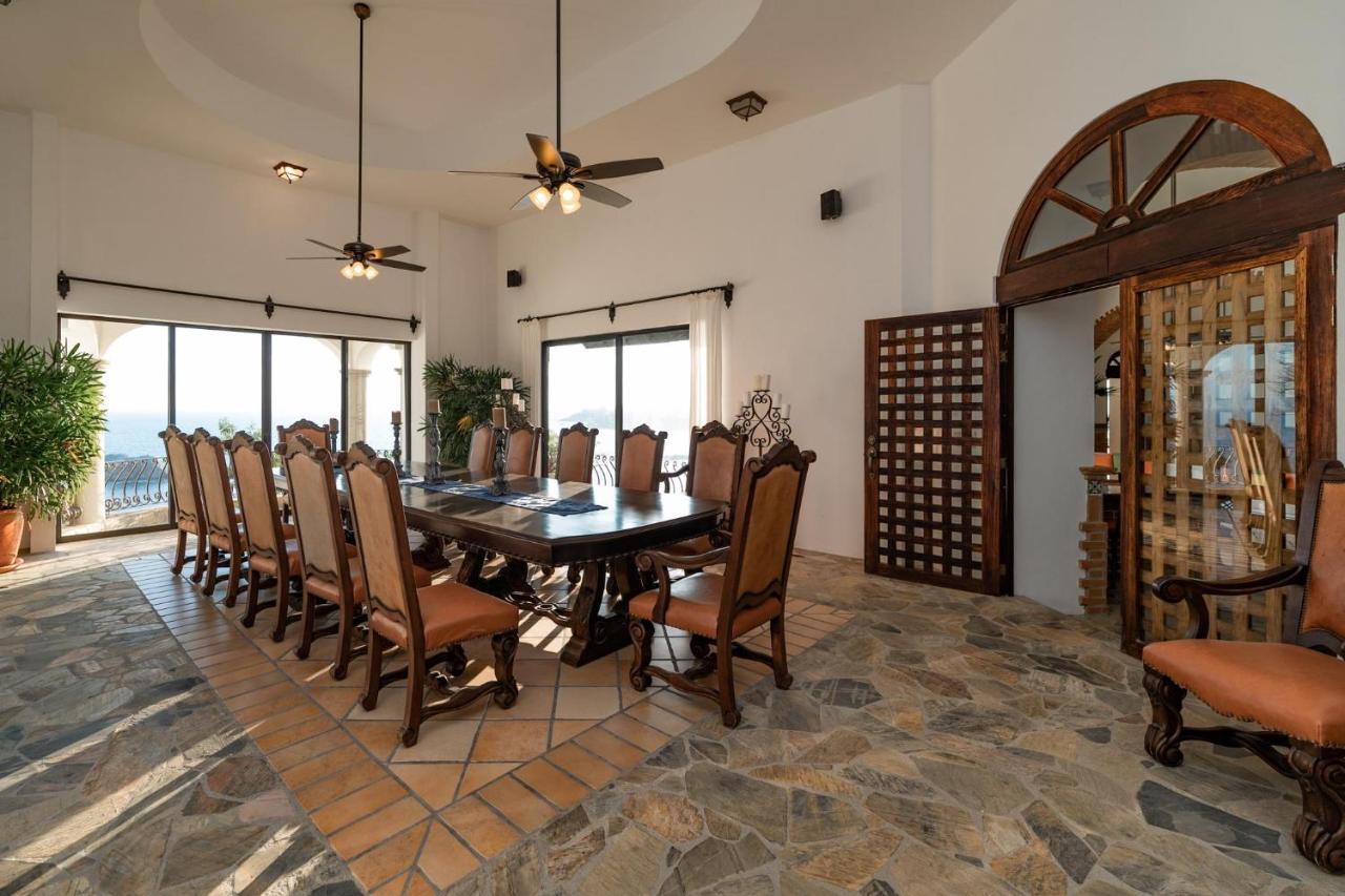 1086 - Encantada Villa