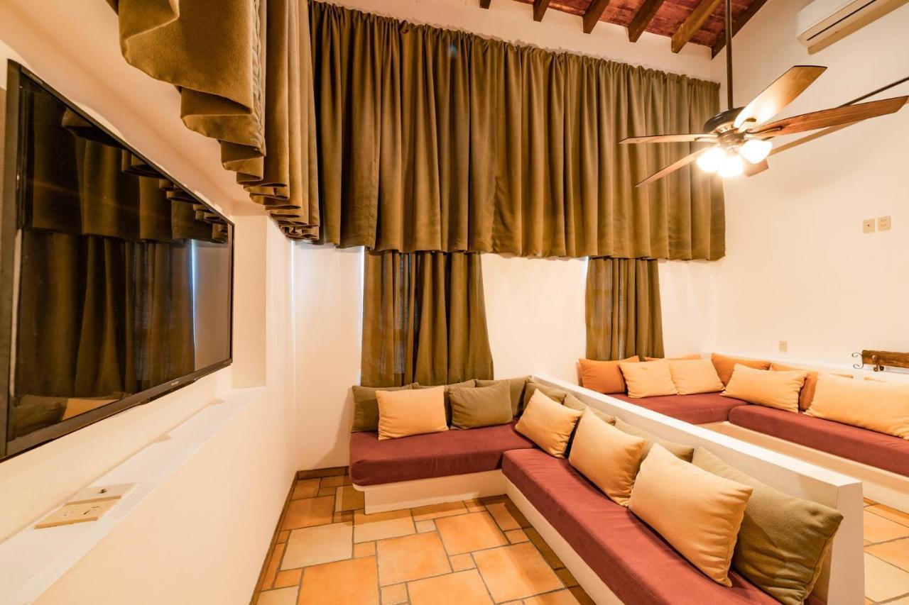 1086 - Encantada Villa Santa Cruz Huatulco