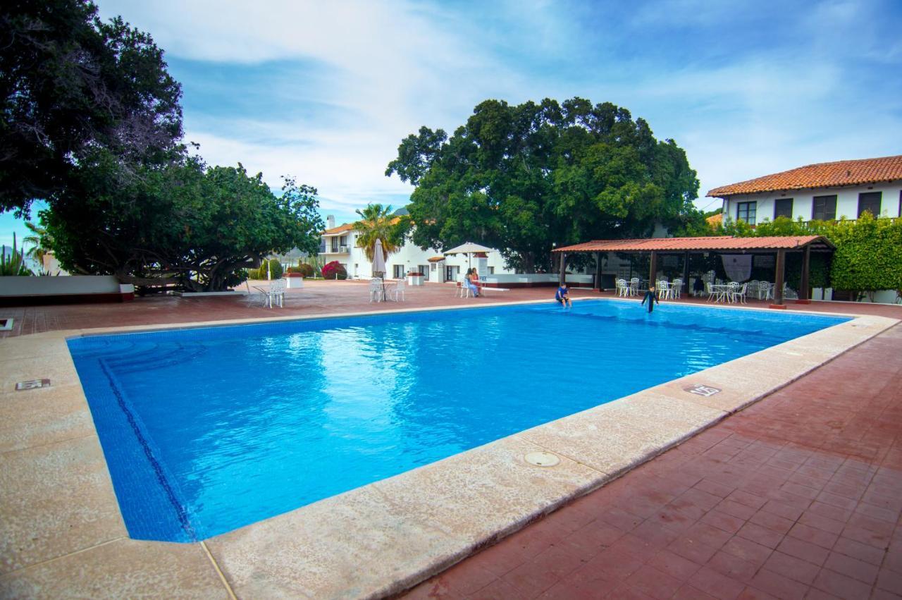 Hotel Playa De Cortes 3*