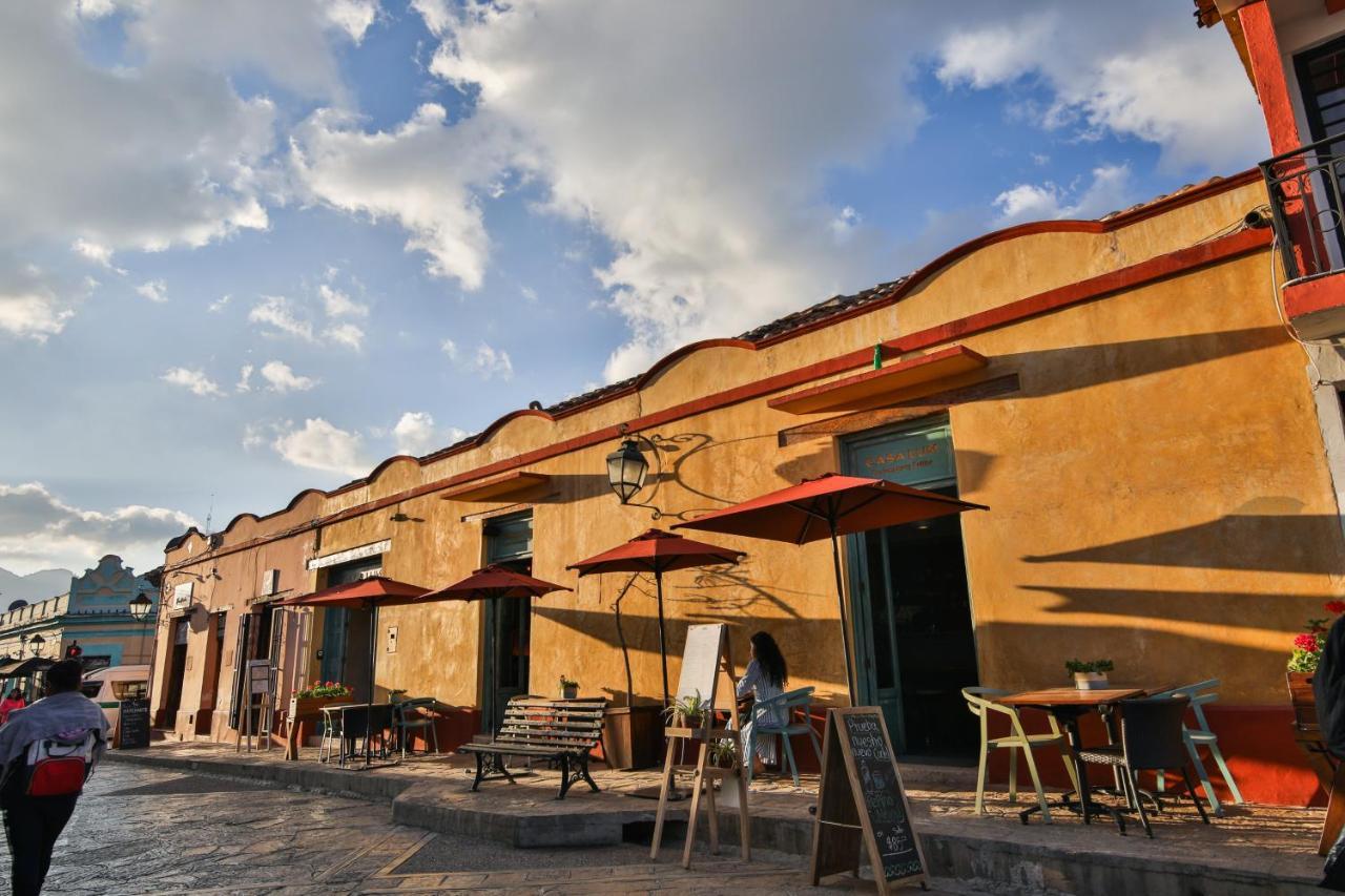 Casa Lum Hotel