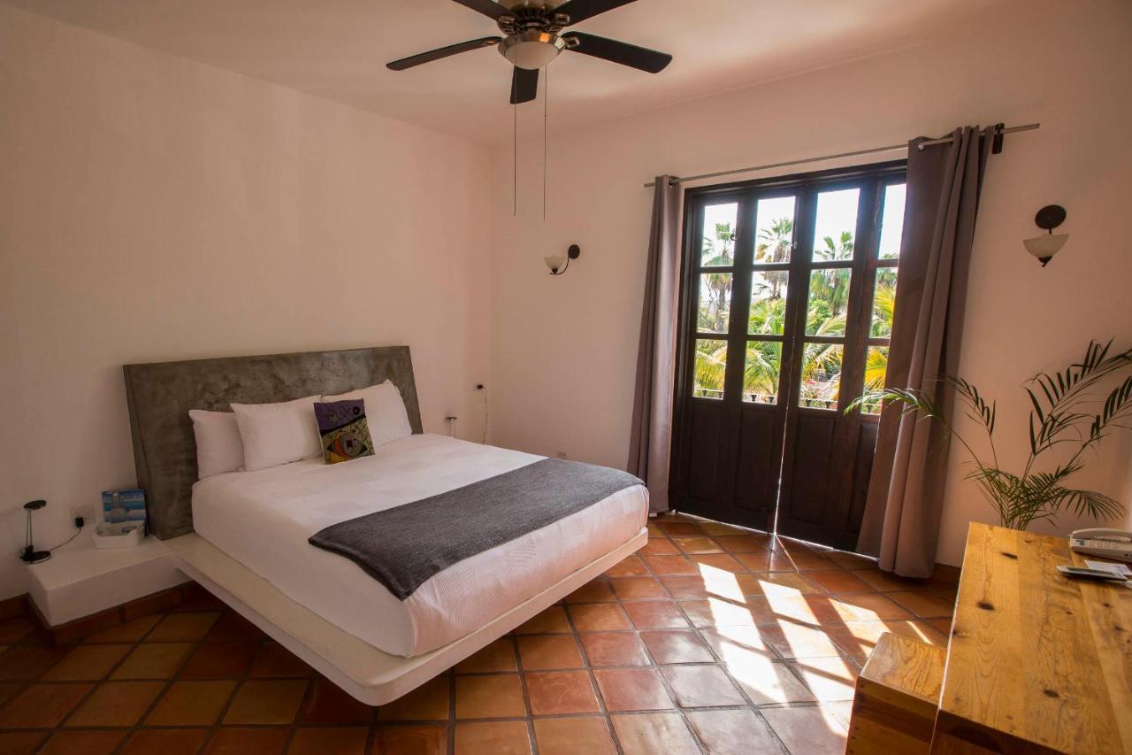 Casa Tota Todos Santos