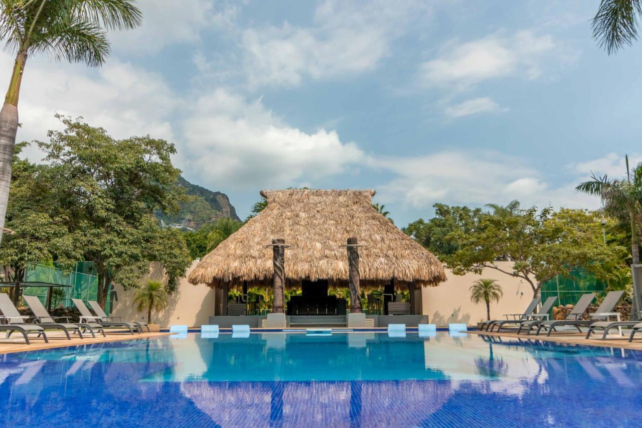 Hotel Alilo By Muuk