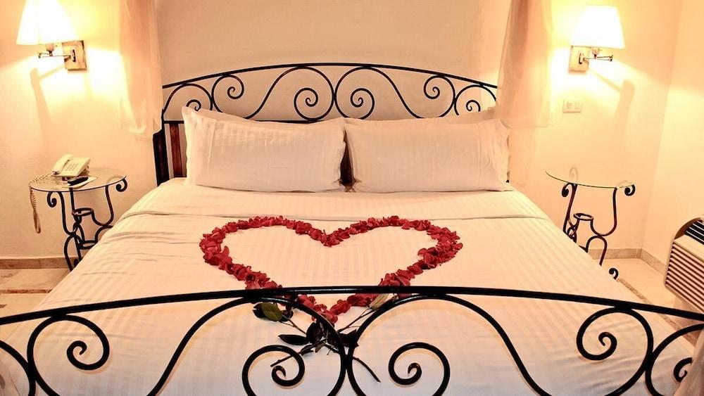Hotel Wyndham Garden Mochis Plaza 5*
