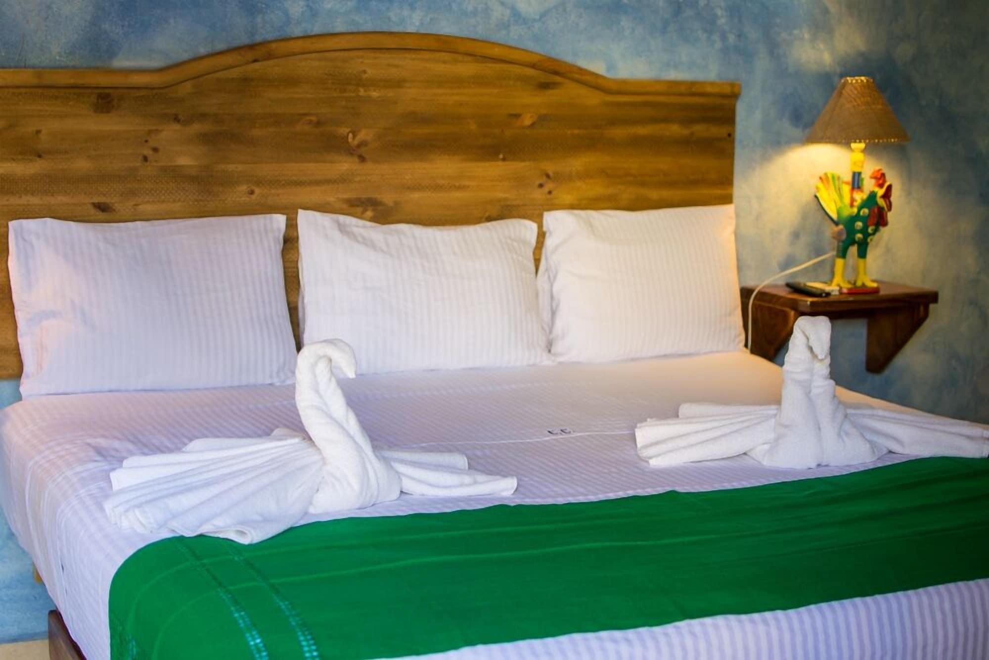 Cabanas Del Capitan Rincon de Guayabitos