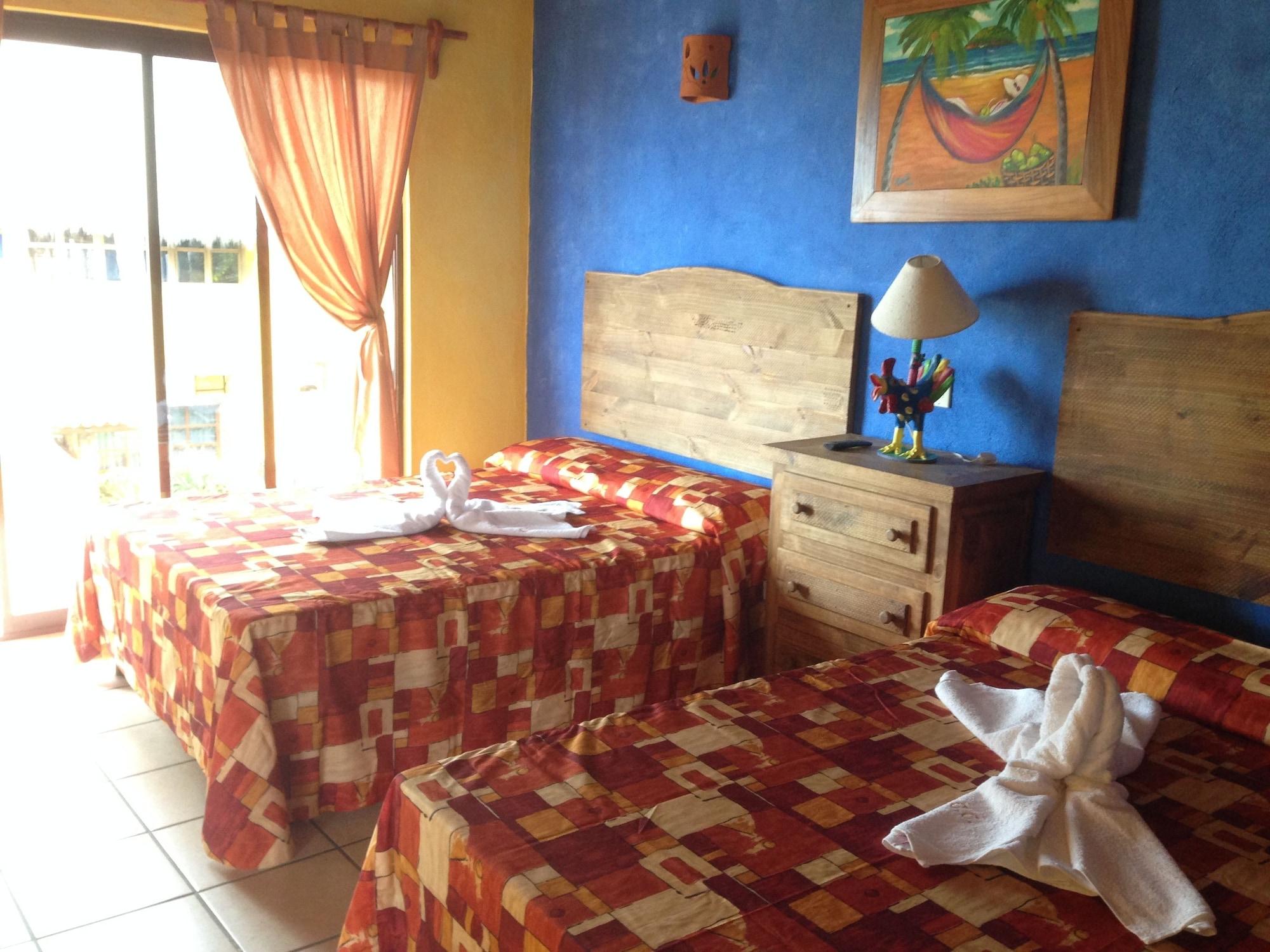 Cabanas Del Capitan Rincon de Guayabitos