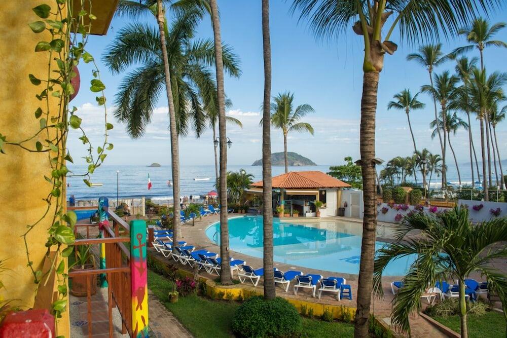 Cabanas Del Capitan Hotel 3*