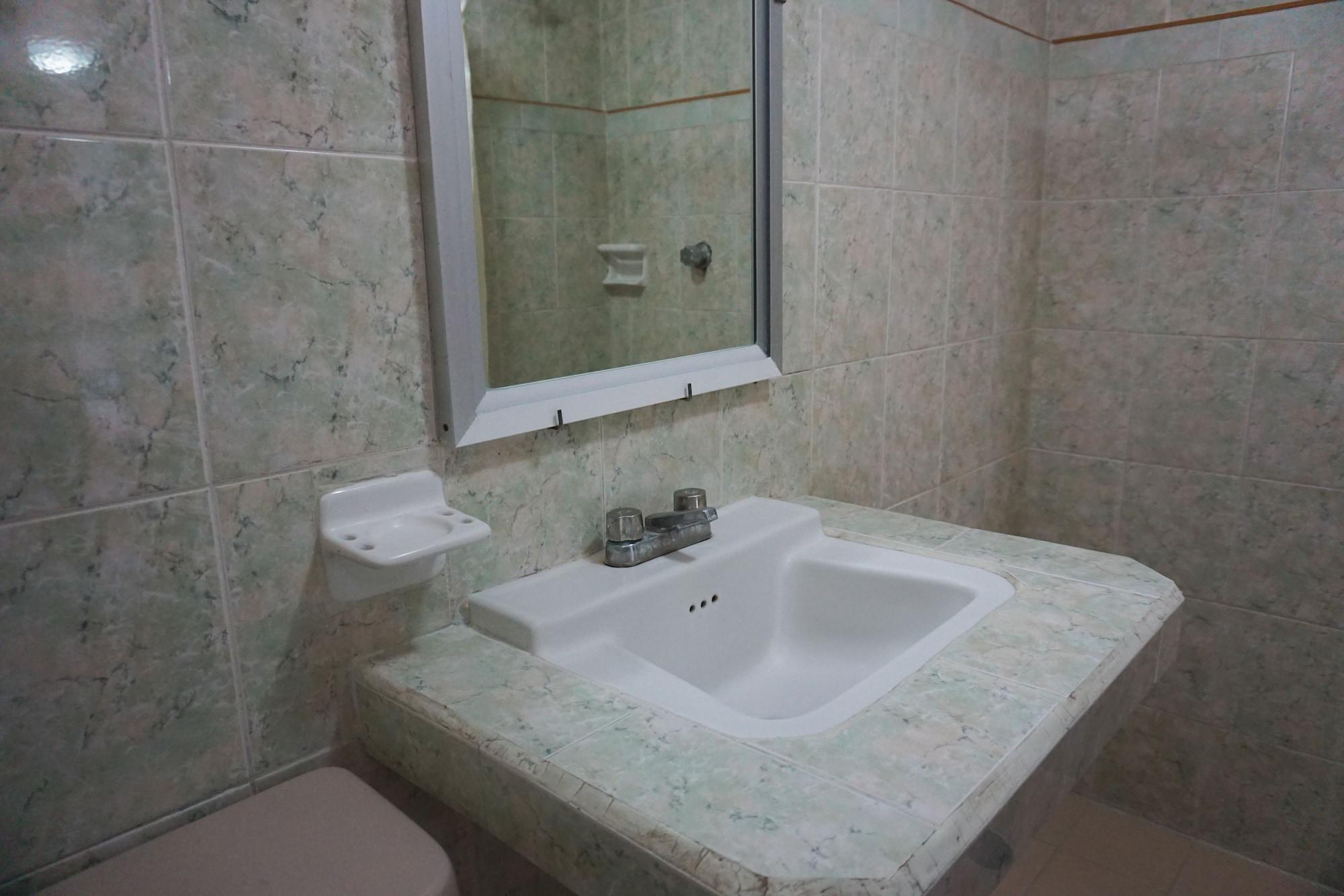 Real Azteca Hotel Chetumal