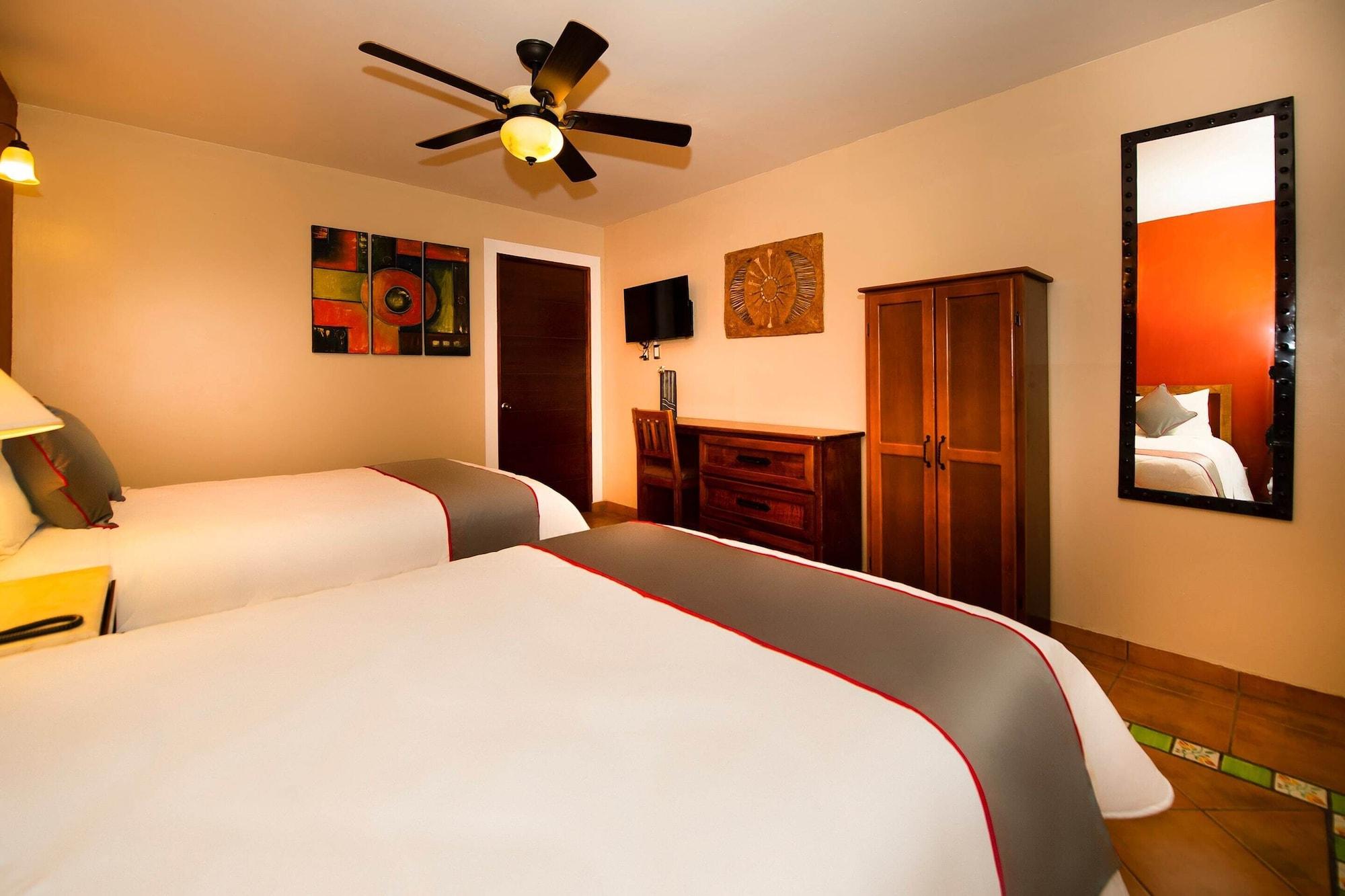 La Casona & Hotel 4*