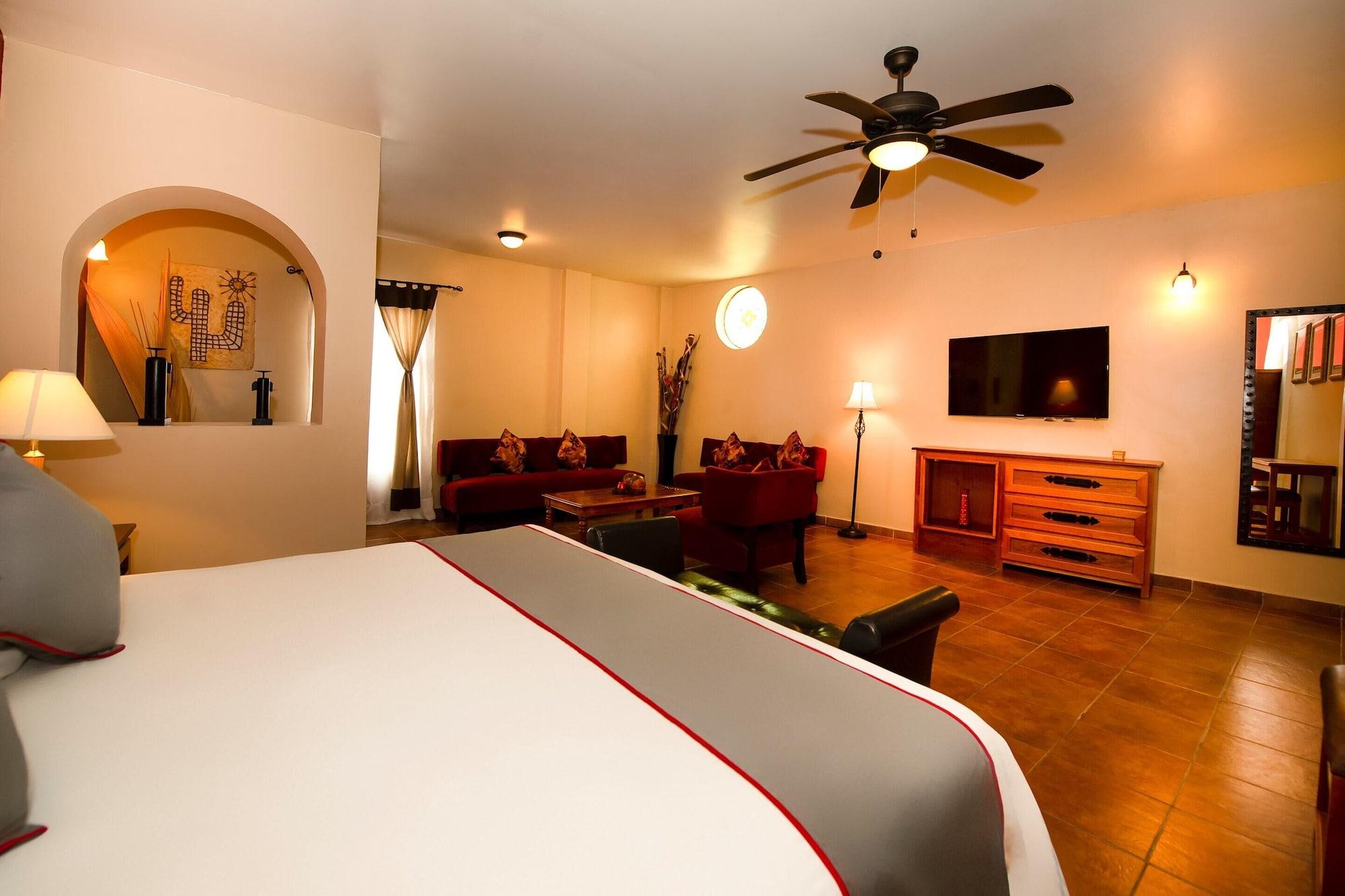 La Casona & Hotel