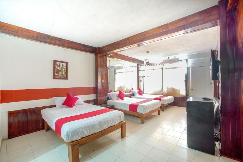 Hotel Tropicana 3*