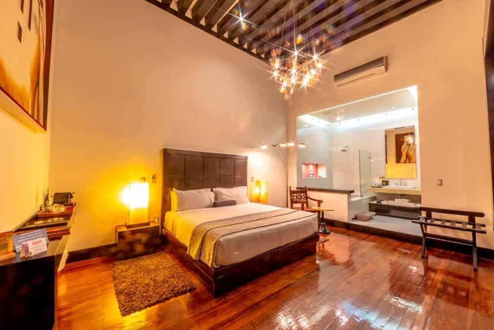 Cantera 10 Boutique Hotel