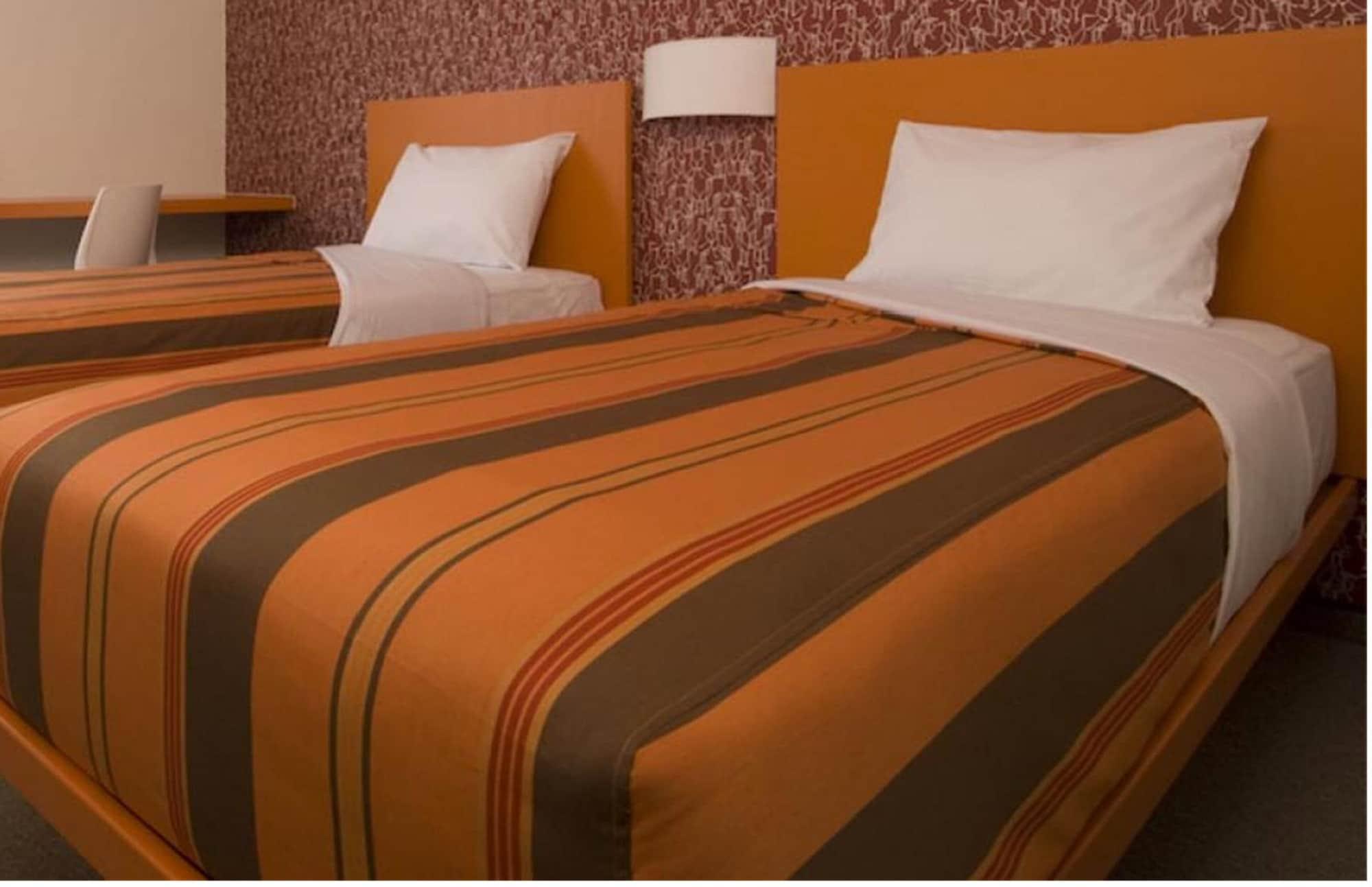 Hotel Express Junior By Marriott Aeropuerto