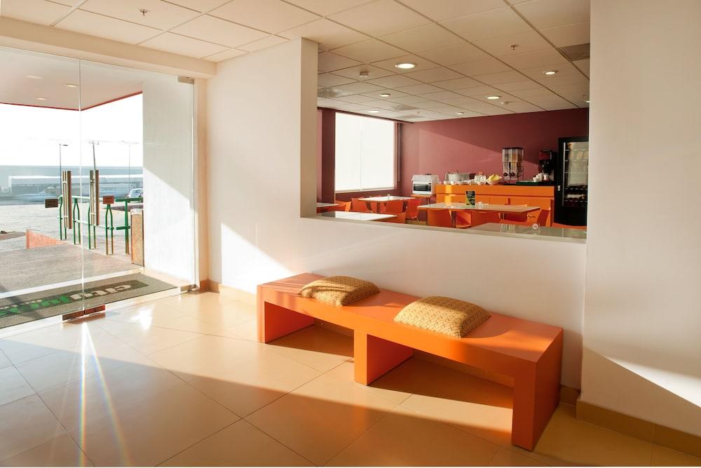 Express Junior By Marriott Aeropuerto