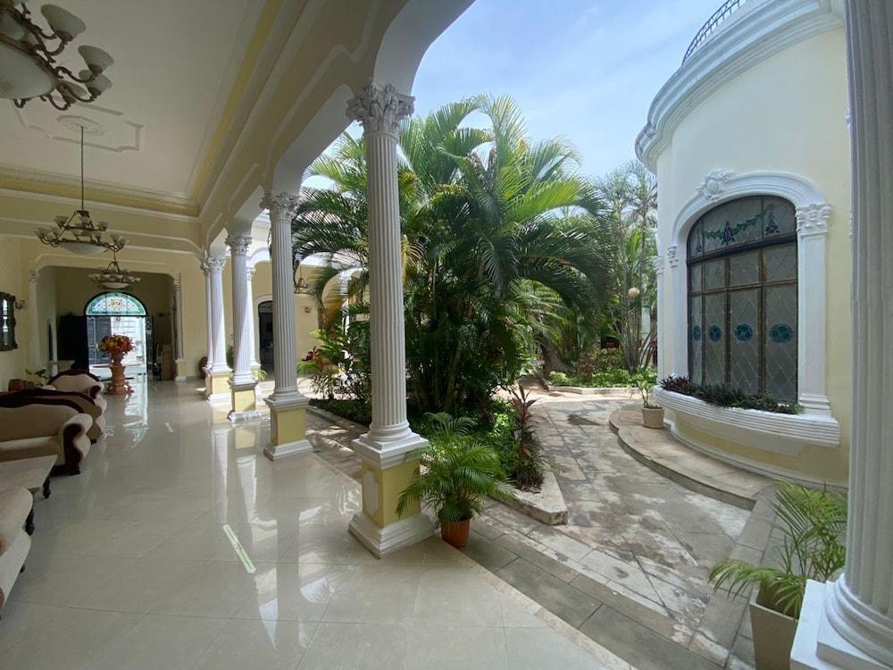 Hotel Gran Real Yucatan 5*