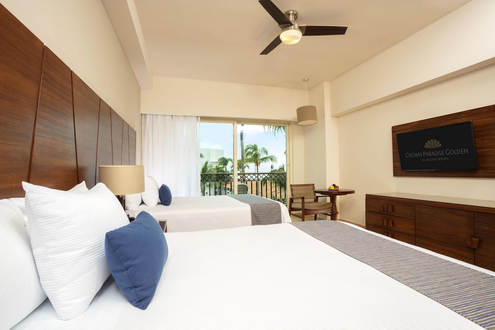 Crown Paradise Golden - Adults Only 5* Puerto Vallarta