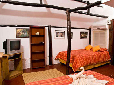 Hotel Casa Maya 3*