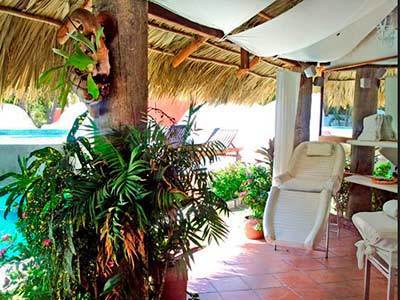Hotel Canadian Huatulco 4*