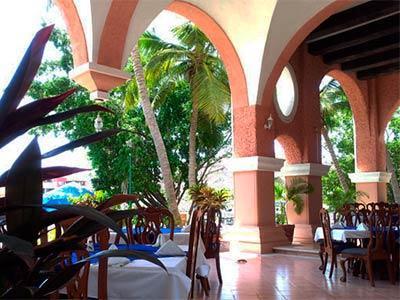 Canadian Huatulco Hotel 4*