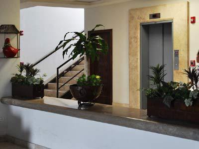 Conquistador By Us Consulate Hotel