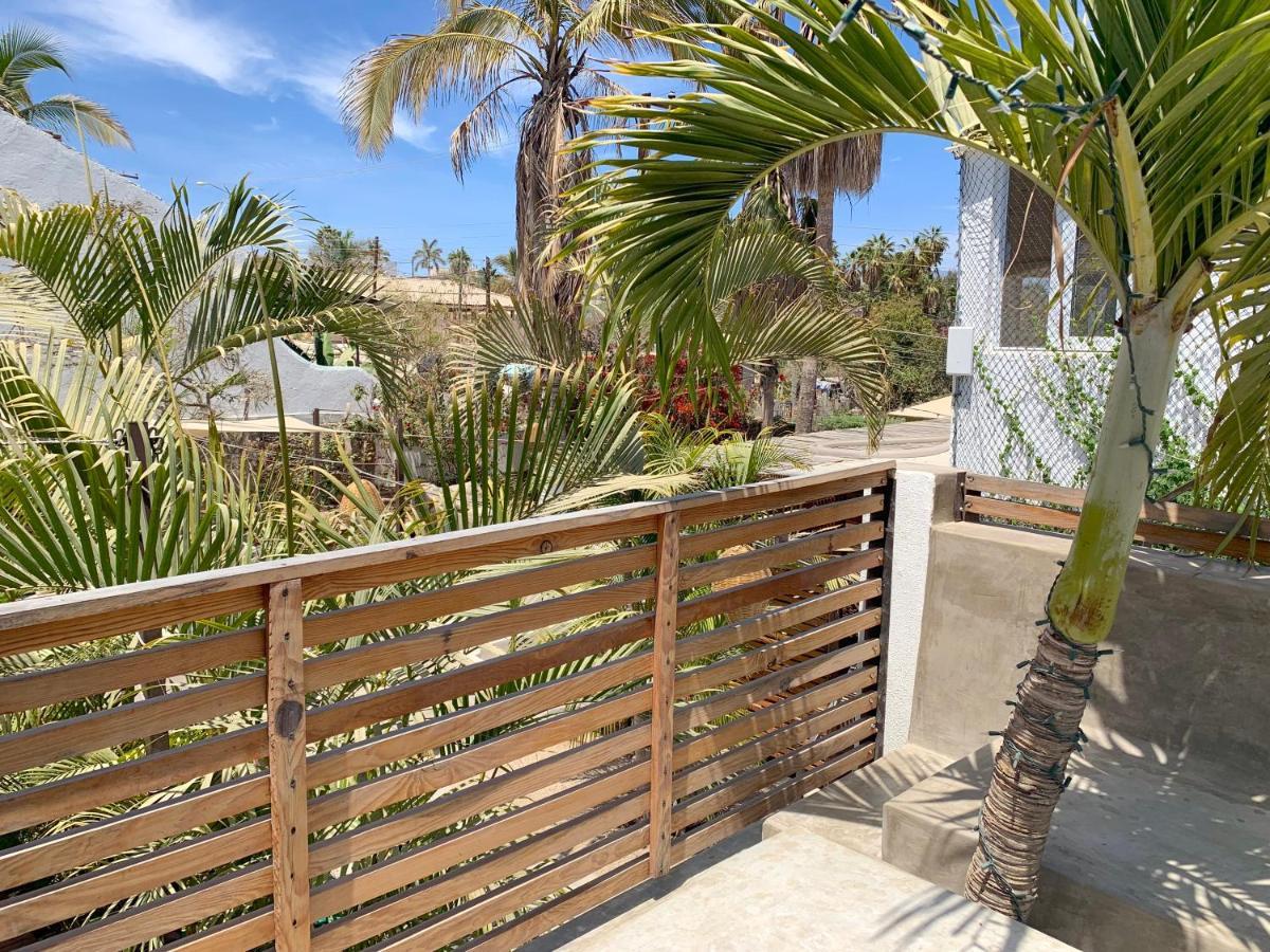 Perro Surfero Hotel Todos Santos