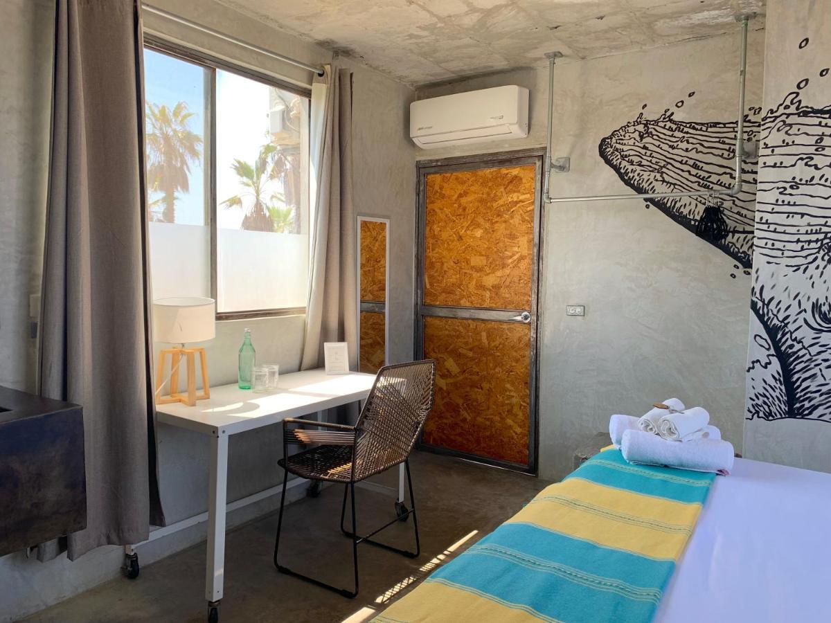 Perro Surfero Hotel 2*