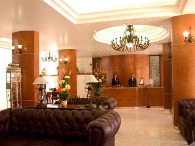 Hotel Emily