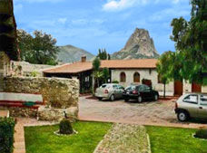Hotel Vernal Bernal