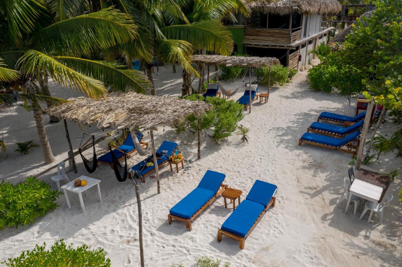 Casa Mate Beachfront